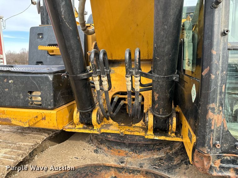 image for item OJ9462 2013 Caterpillar 324EL excavator