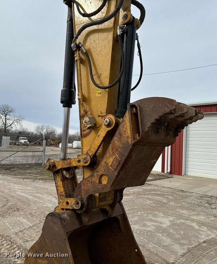 image for item OJ9462 2013 Caterpillar 324EL excavator
