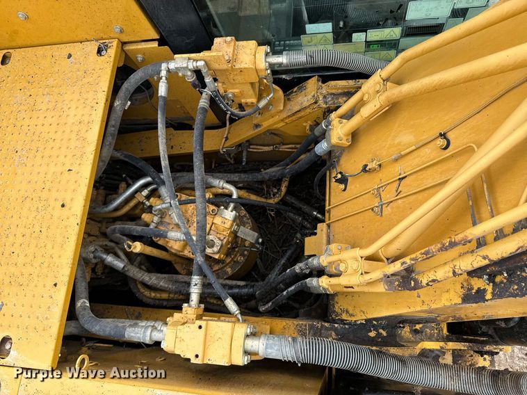image for item OJ9462 2013 Caterpillar 324EL excavator