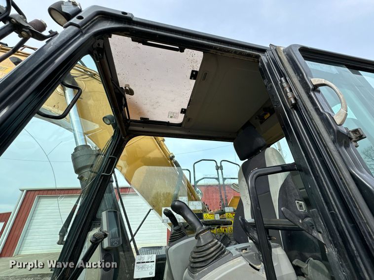 image for item OJ9462 2013 Caterpillar 324EL excavator