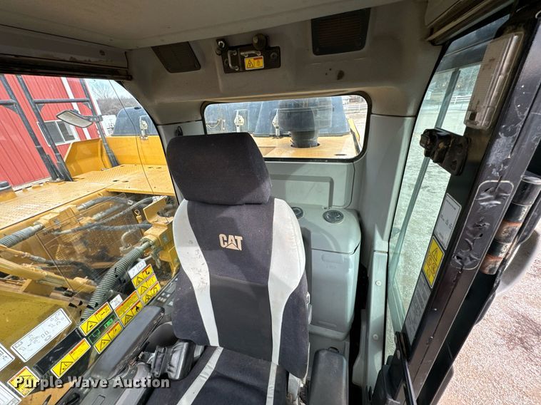 image for item OJ9462 2013 Caterpillar 324EL excavator