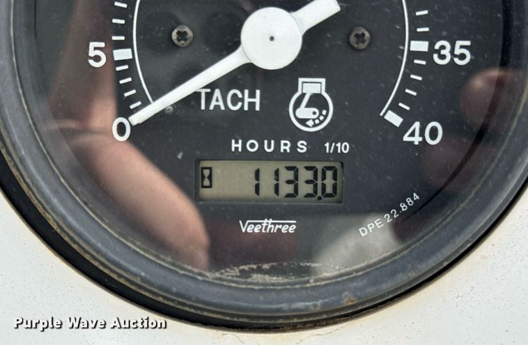 image for item OJ9477 2013 Altec CFD1217 wood chipper