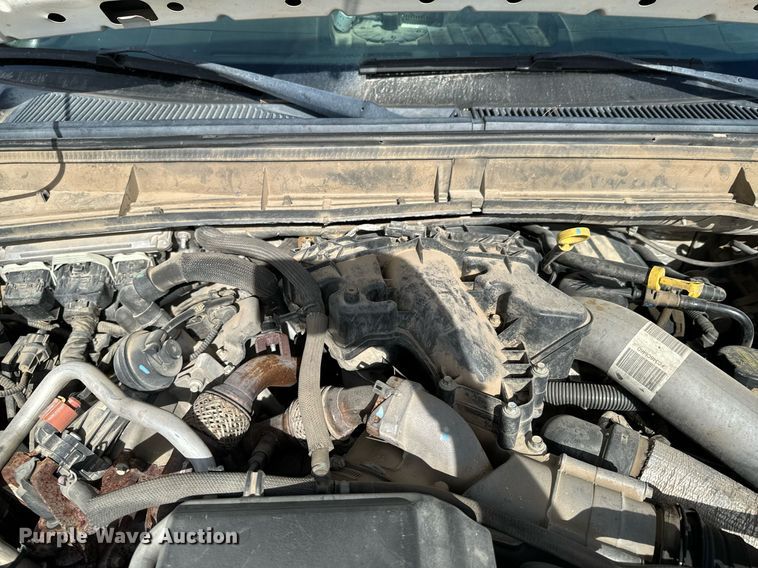 image for item OJ9481 2016 Ford F550 Super Duty     bucket truck