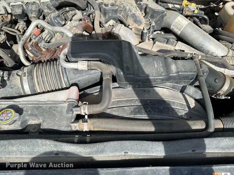 image for item OJ9481 2016 Ford F550 Super Duty     bucket truck