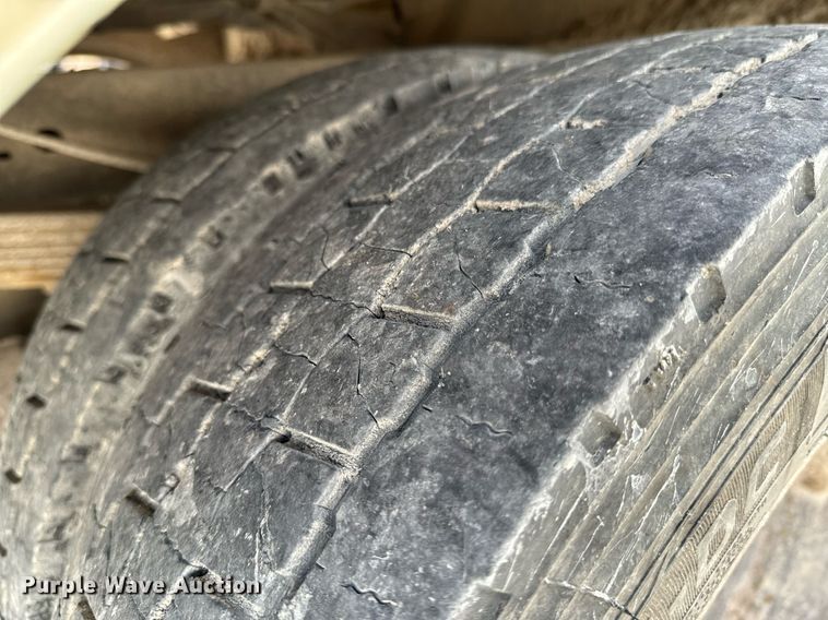 image for item OJ9481 2016 Ford F550 Super Duty     bucket truck