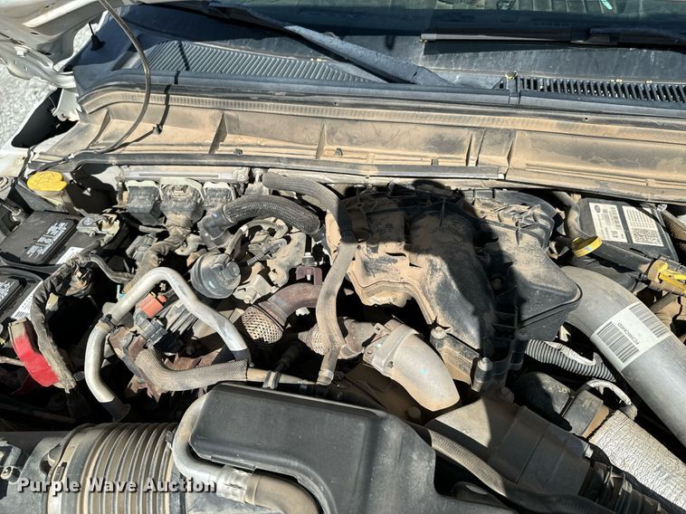 image for item OJ9485 2016 Ford   F550 Super Duty   bucket truck