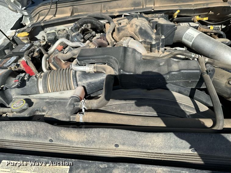 image for item OJ9485 2016 Ford   F550 Super Duty   bucket truck