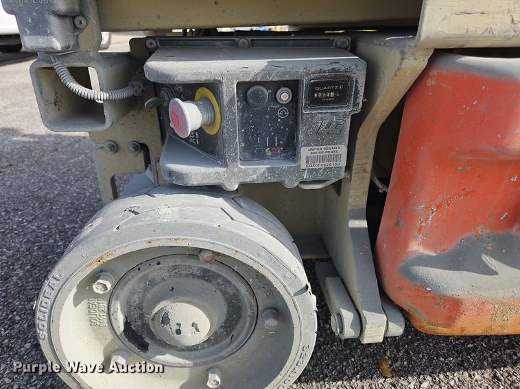 image for item OJ9727 2007 JLG 1930ES scissor lift