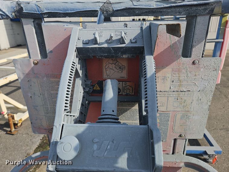 image for item OJ9730 2007 JLG 1930ES scissor lift