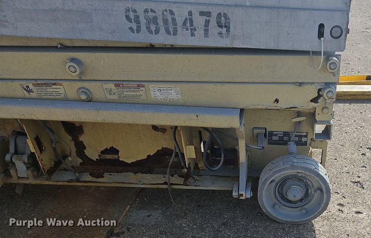 image for item OJ9730 2007 JLG 1930ES scissor lift