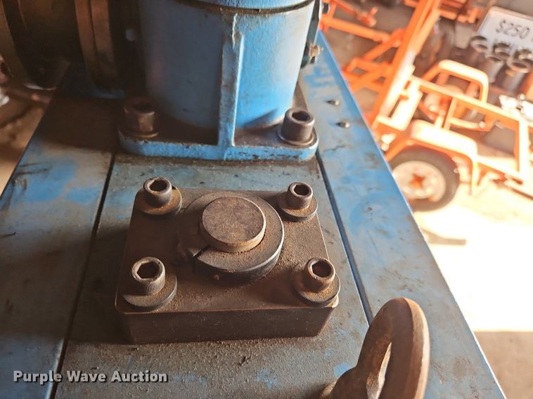 image for item OJ9735 Troxler 4140 gyratory compactor