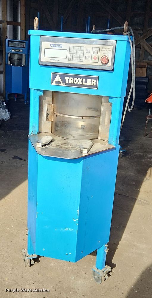 image for item OJ9736 Troxler 4141 gyratory compactor