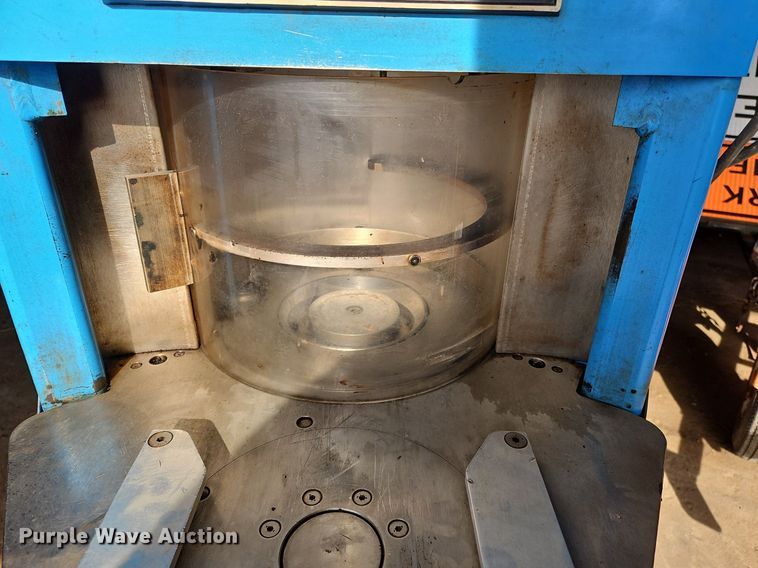 image for item OJ9736 Troxler 4141 gyratory compactor