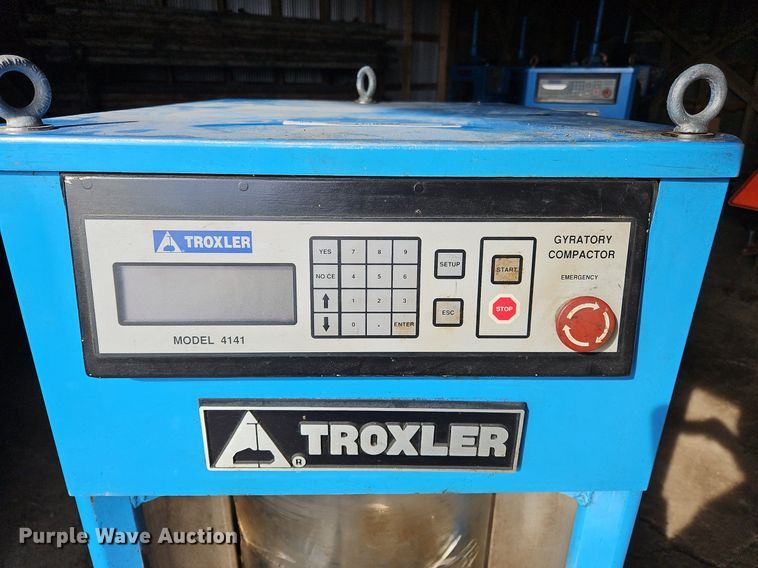 image for item OJ9737 Troxler 4141 gyratory compactor