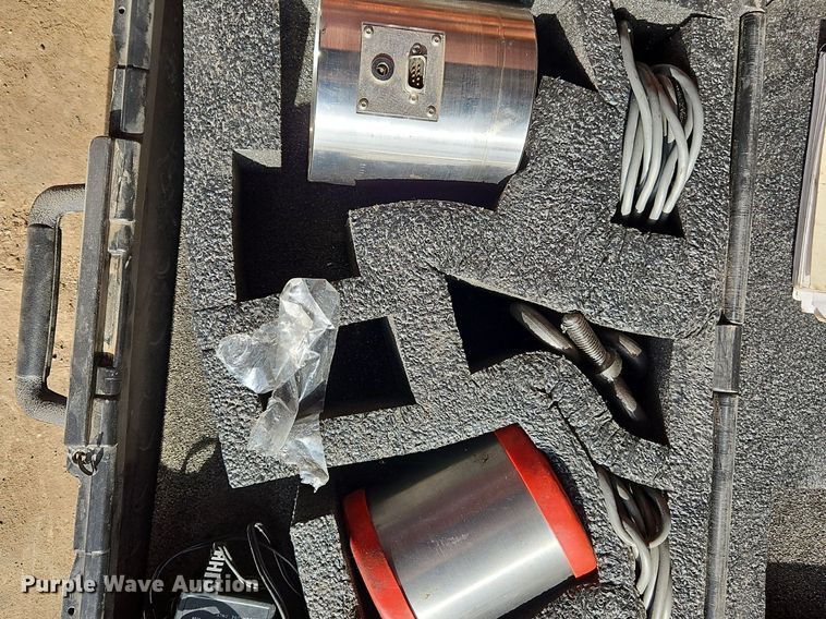 image for item OJ9738 2001 Troxler 4141 gyratory compactor