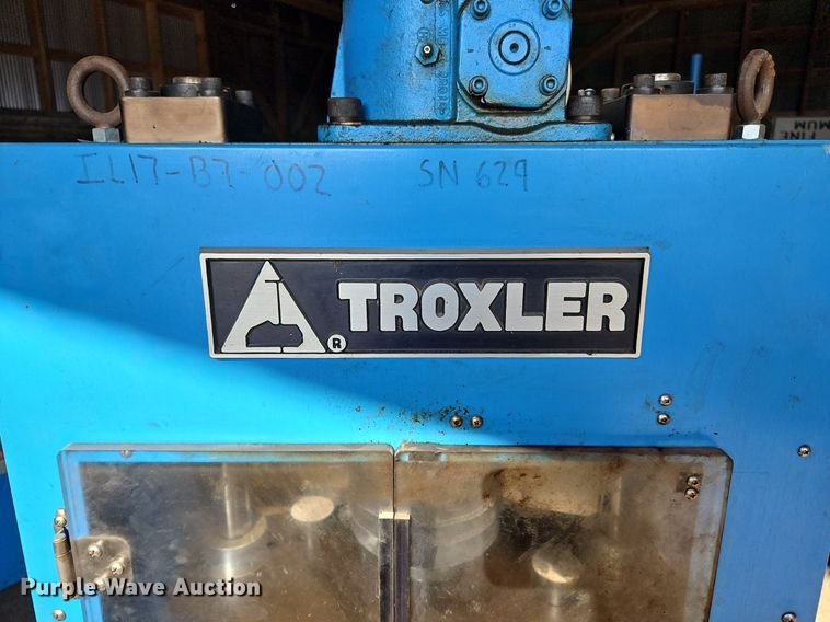 image for item OJ9740 Troxler 4140 gyratory compactor