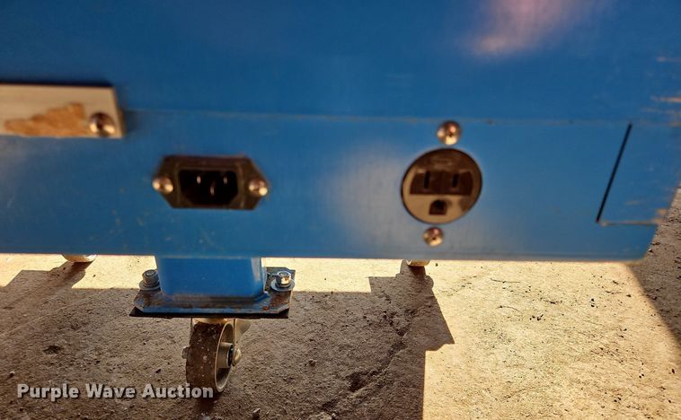 image for item OJ9740 Troxler 4140 gyratory compactor