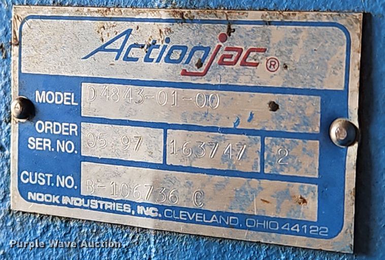 image for item OJ9741 Troxler  4140 gyratory compactor