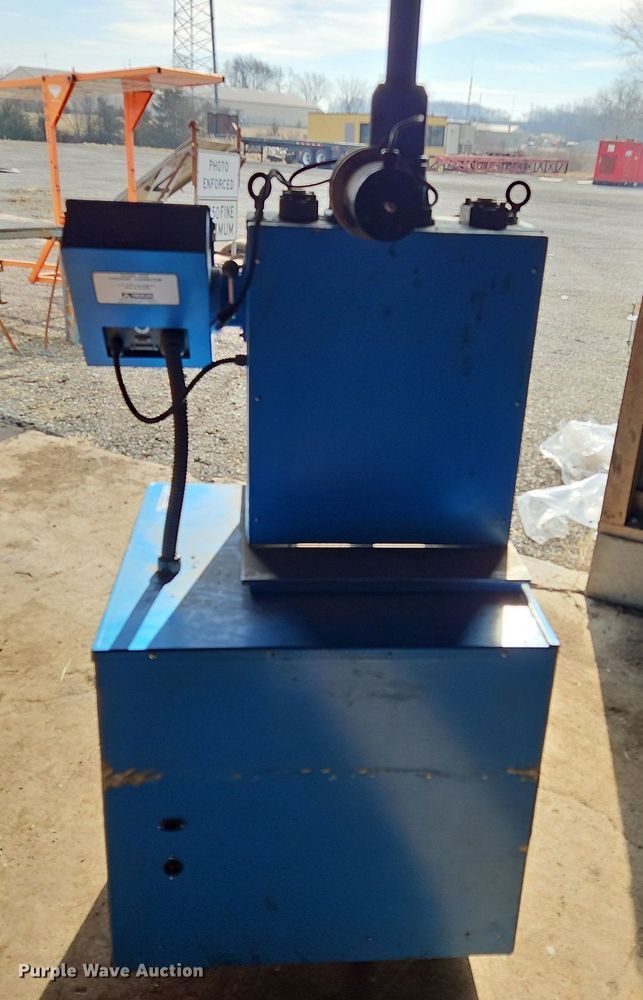 image for item OJ9742 Troxler 4140 gyratory compactor