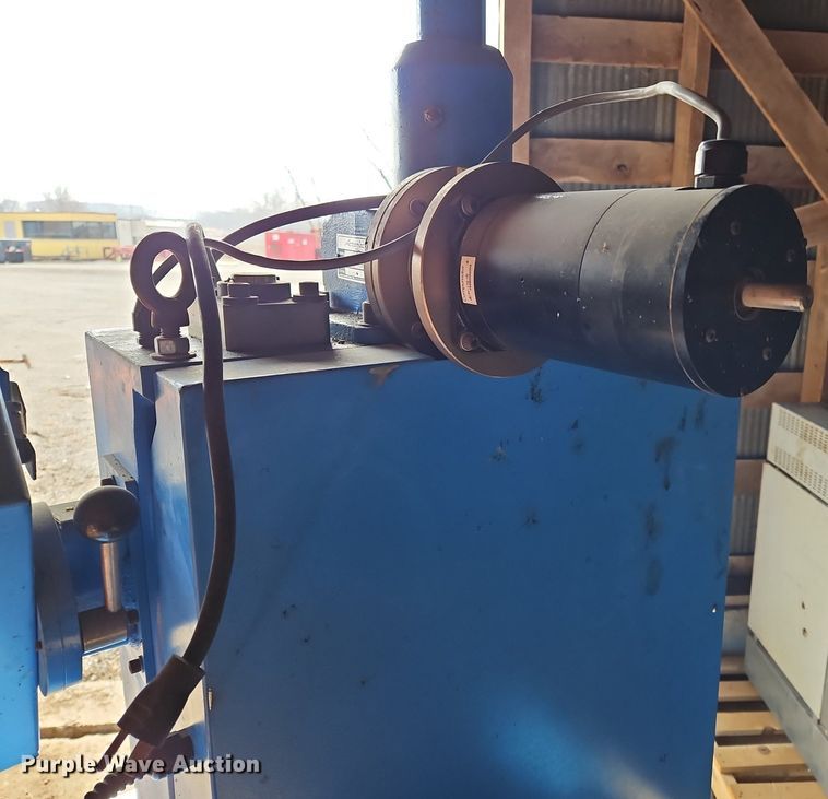 image for item OJ9742 Troxler 4140 gyratory compactor