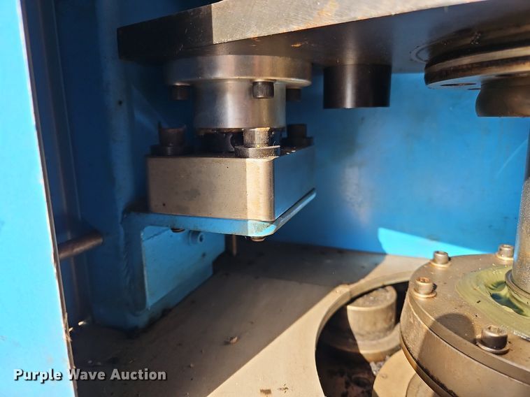 image for item OJ9742 Troxler 4140 gyratory compactor