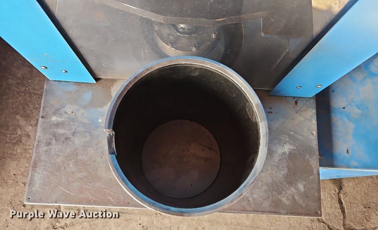 image for item OJ9743 Troxler  4140 gyratory compactor