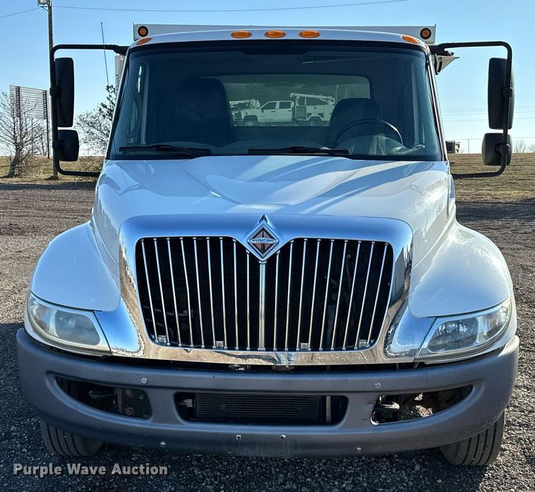 image for item OM9786 2008 International  4300M7 SBA dump truck