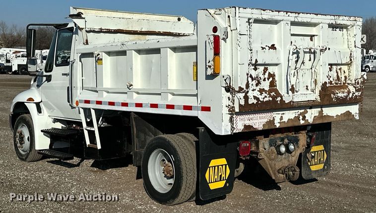 image for item OM9786 2008 International  4300M7 SBA dump truck