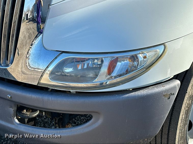 image for item OM9786 2008 International  4300M7 SBA dump truck