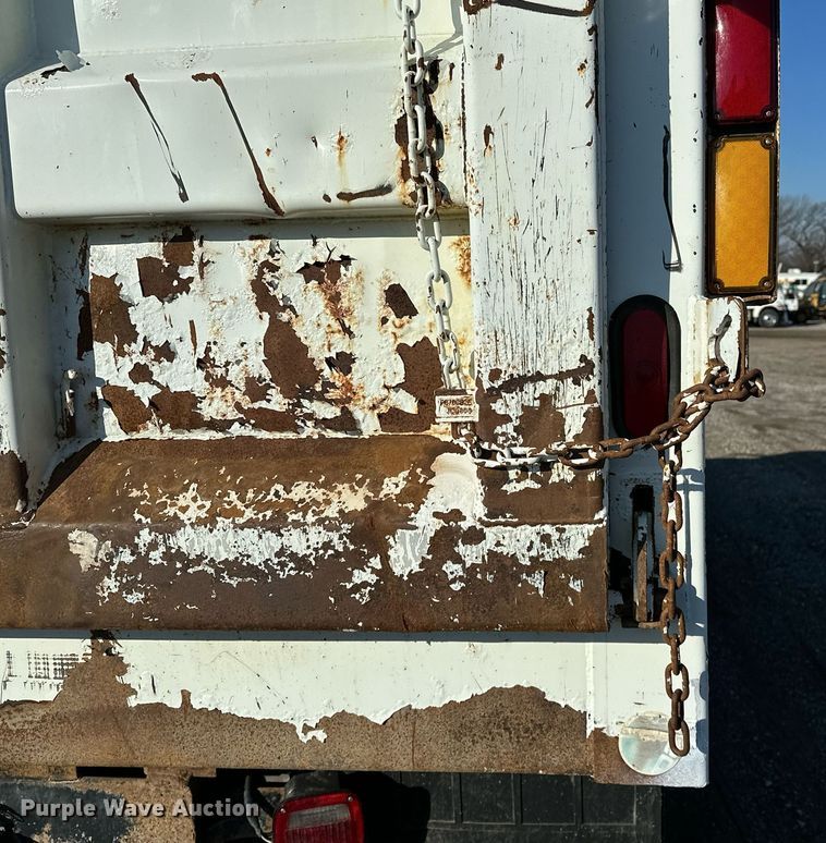 image for item OM9786 2008 International  4300M7 SBA dump truck