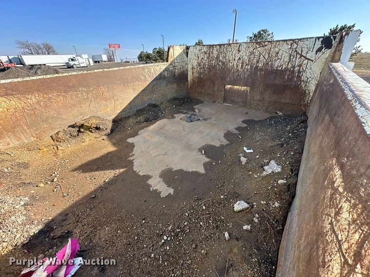 image for item OM9786 2008 International  4300M7 SBA dump truck