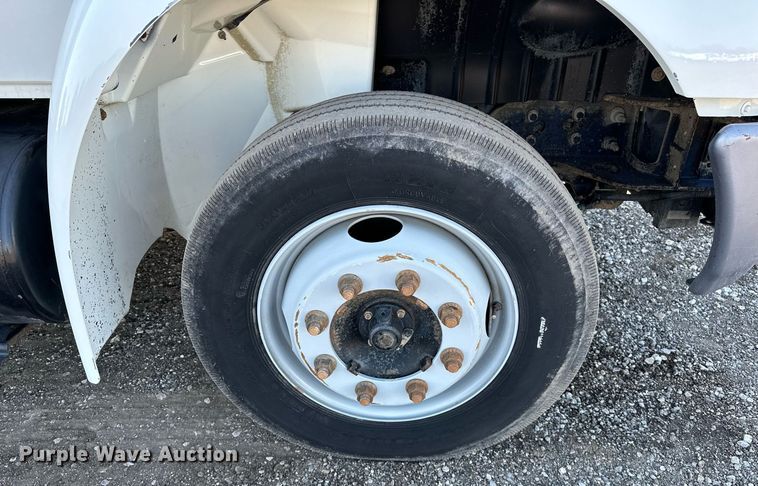 image for item OM9786 2008 International  4300M7 SBA dump truck