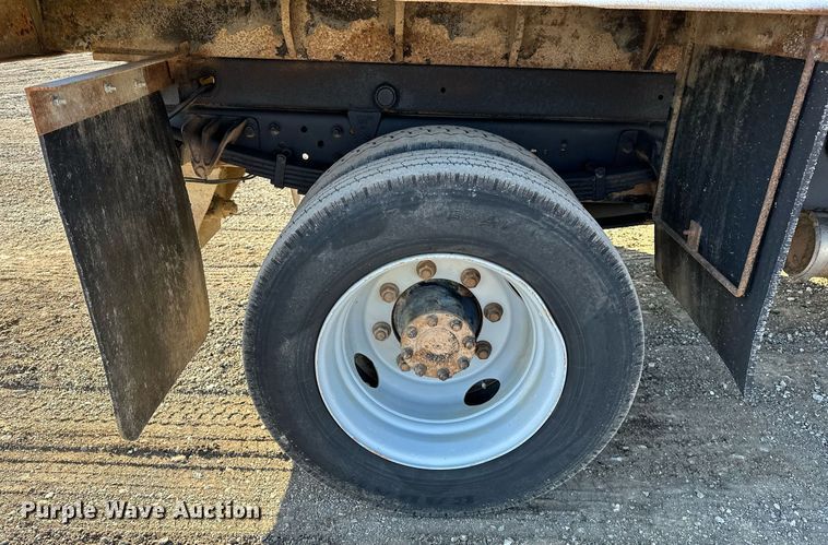 image for item OM9786 2008 International  4300M7 SBA dump truck