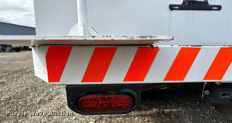 image for item OM9793 2019 Ford F350 Super Duty utility bed pickup truck