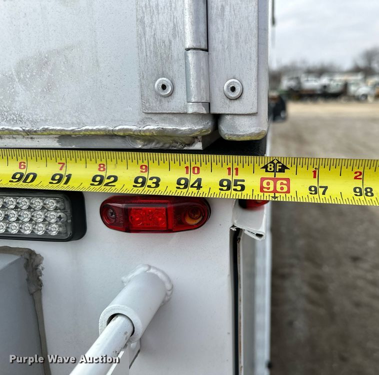 image for item OM9793 2019 Ford F350 Super Duty utility bed pickup truck