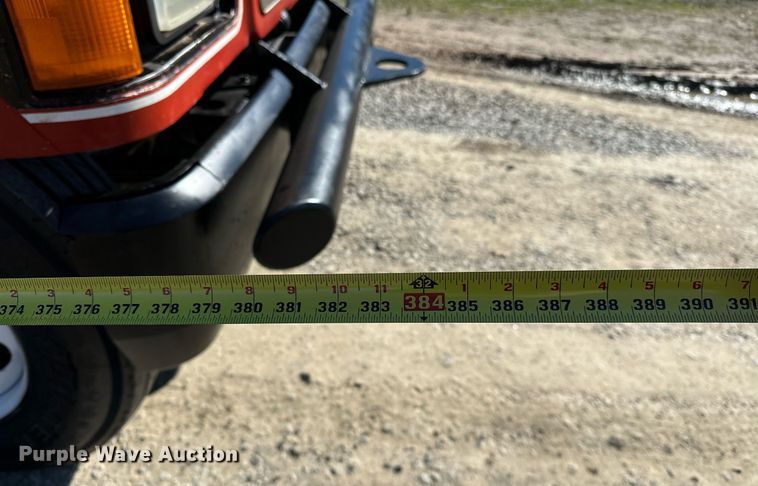 image for item OM9838 2002 Mack  CH613 vacuum truck