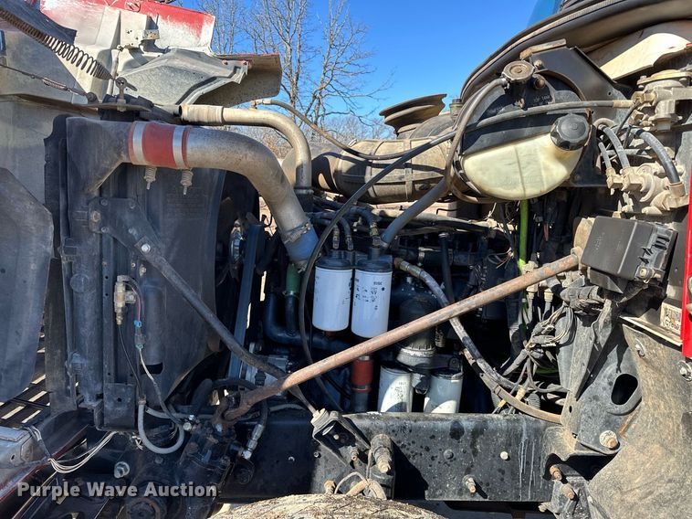 image for item OM9838 2002 Mack  CH613 vacuum truck