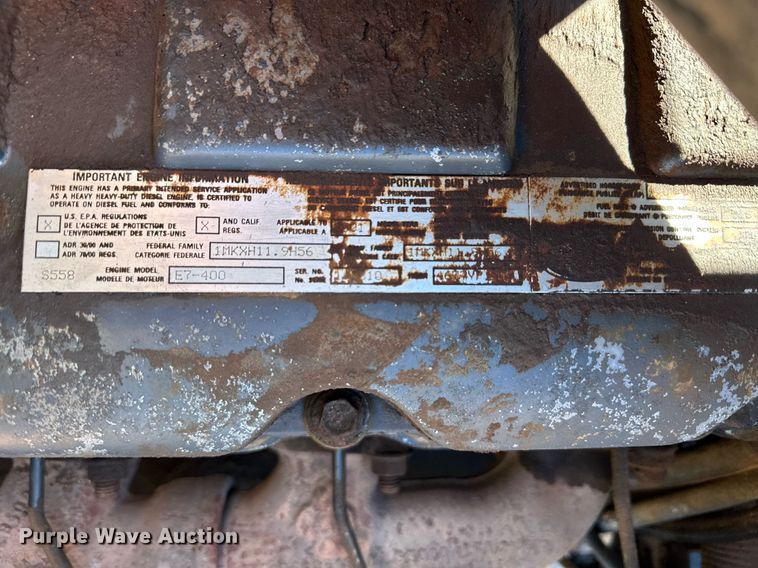 image for item OM9838 2002 Mack  CH613 vacuum truck