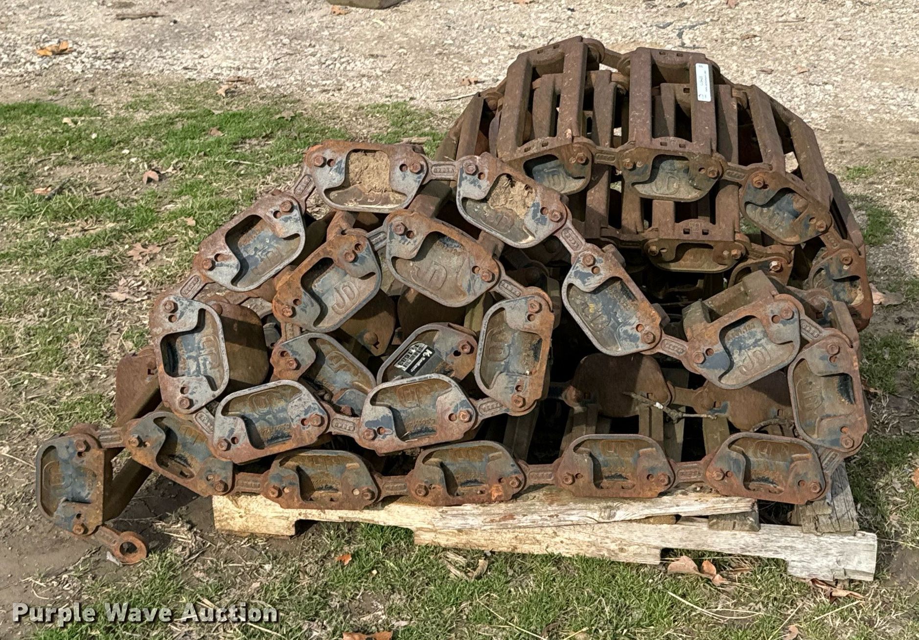 John Deere 328E tracks in Coffeyville, KS Item OJ9488 for sale