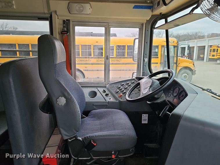 image for item DK0549 2014 IC Corporation PB10500 school bus