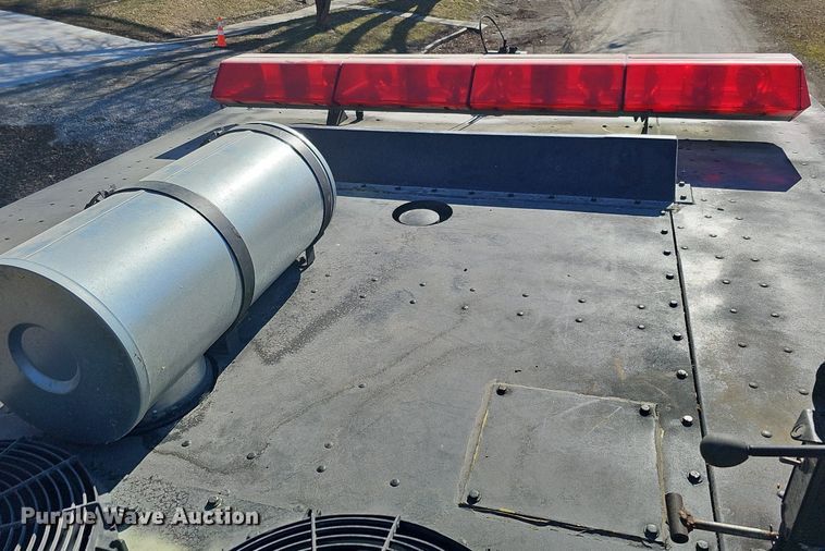 image for item DK0551 1989 Amertek M2500L fire truck