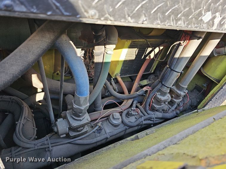 image for item DK0551 1989 Amertek M2500L fire truck