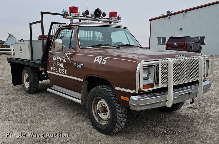 image for item DK0567 1984 Dodge W-350 brush fire truck