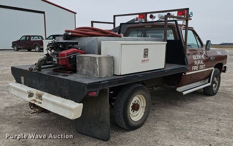 image for item DK0567 1984 Dodge W-350 brush fire truck