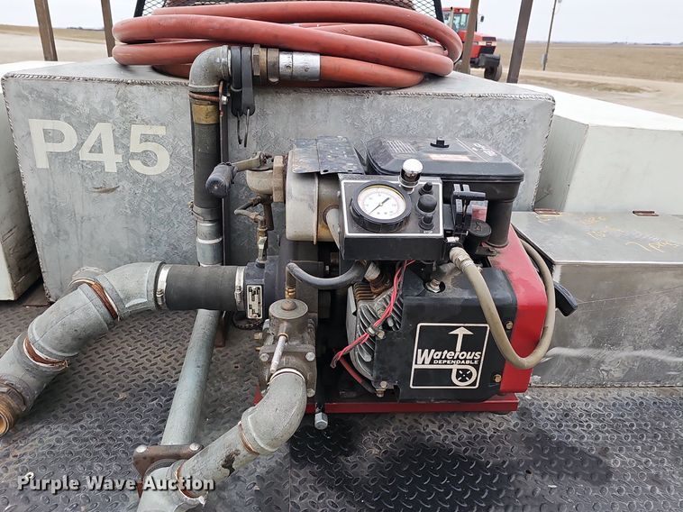 image for item DK0567 1984 Dodge W-350 brush fire truck