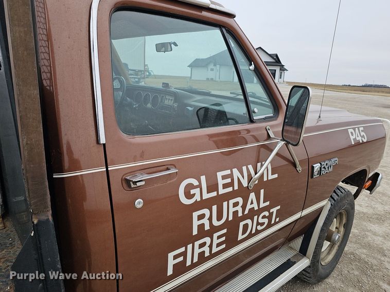 image for item DK0567 1984 Dodge W-350 brush fire truck