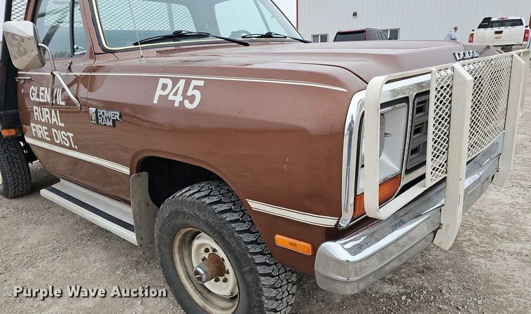 image for item DK0567 1984 Dodge W-350 brush fire truck