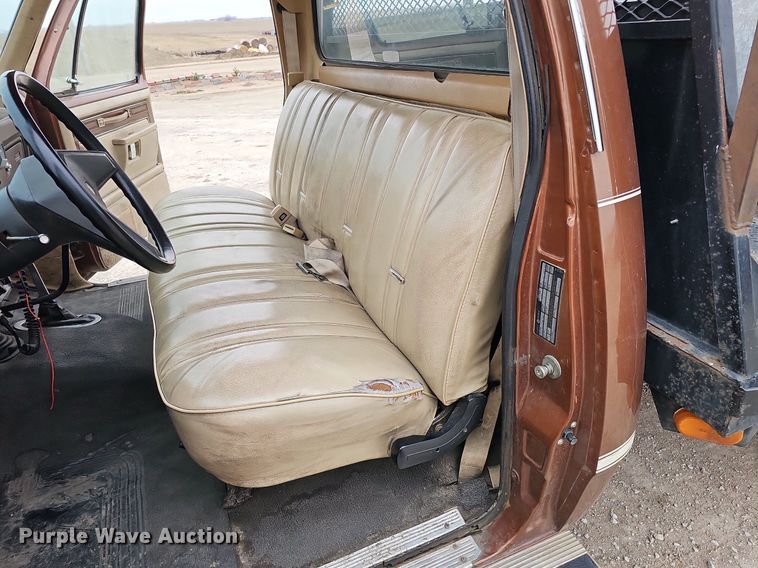 image for item DK0567 1984 Dodge W-350 brush fire truck