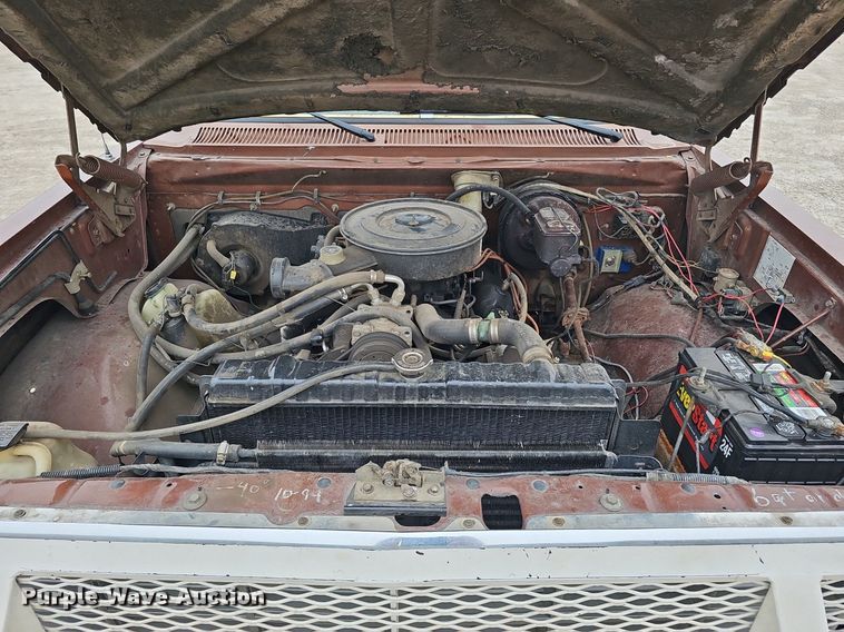 image for item DK0567 1984 Dodge W-350 brush fire truck