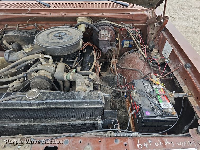 image for item DK0567 1984 Dodge W-350 brush fire truck